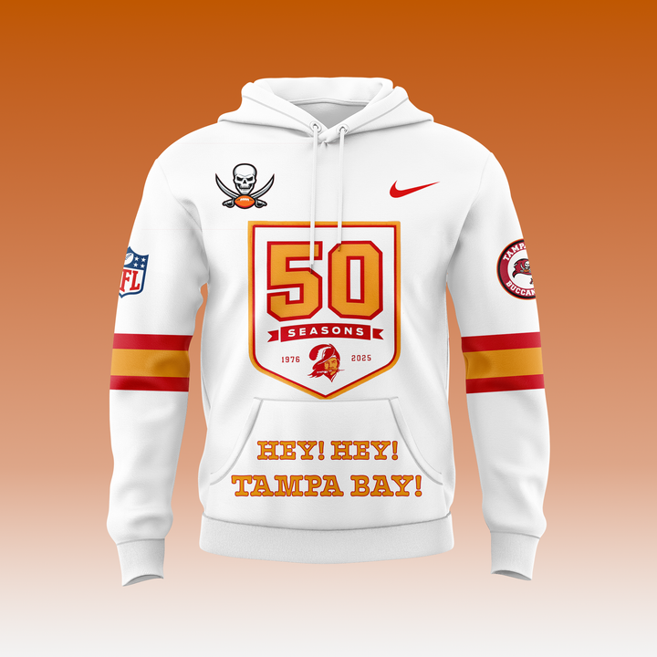 Men's White '76 Tampa Bay Buccaneers Game Hoodie